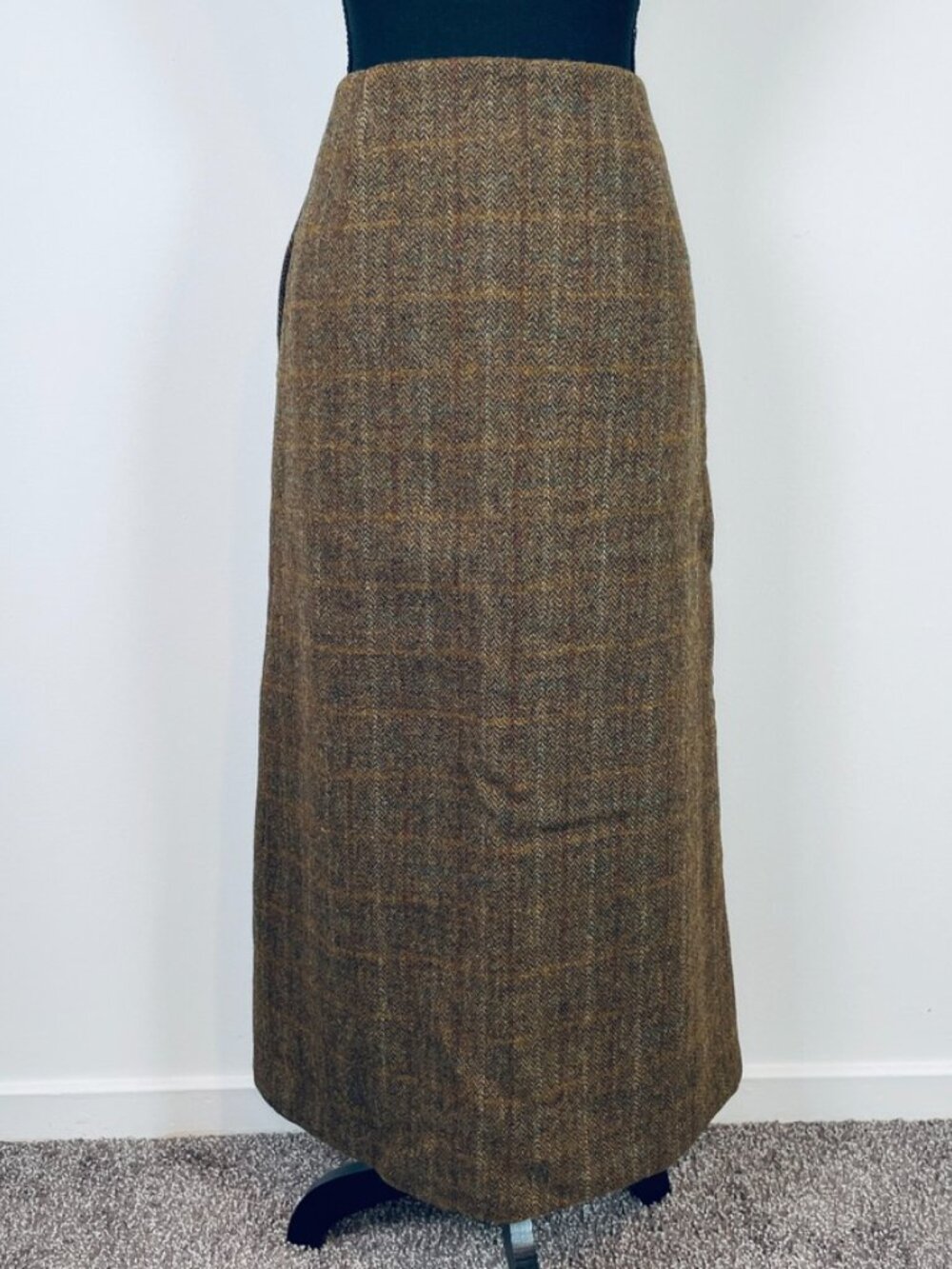 HARRIS TWEED Vintage long button-front skirt - Picture 2 of 5